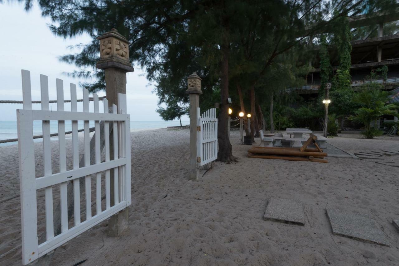 Villa Baan Kratom Tong By The Sea Cha-Am Exterior foto